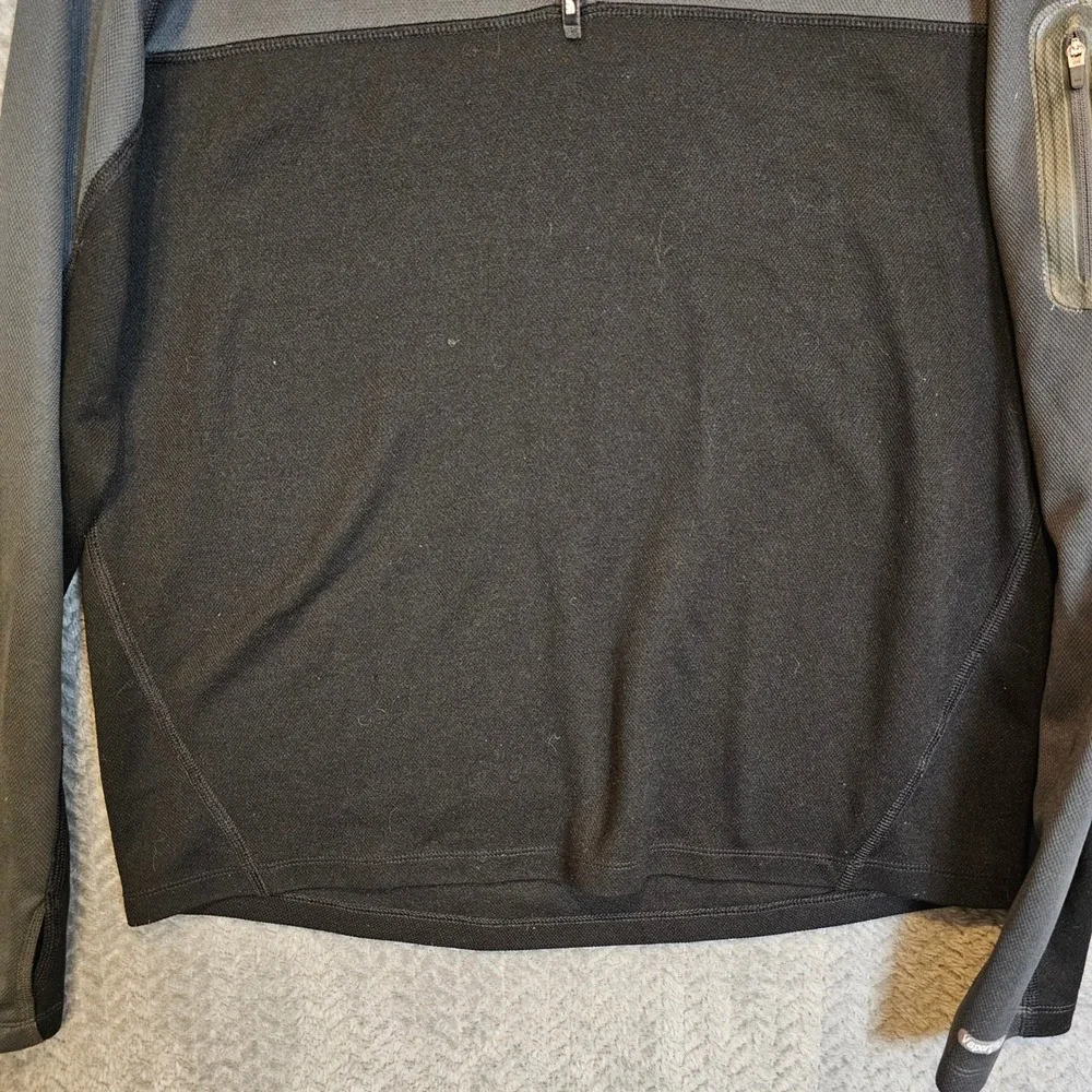 The North Face Flight Series Mens Medium VaporWick 1/4 Zip Pullover Hiking